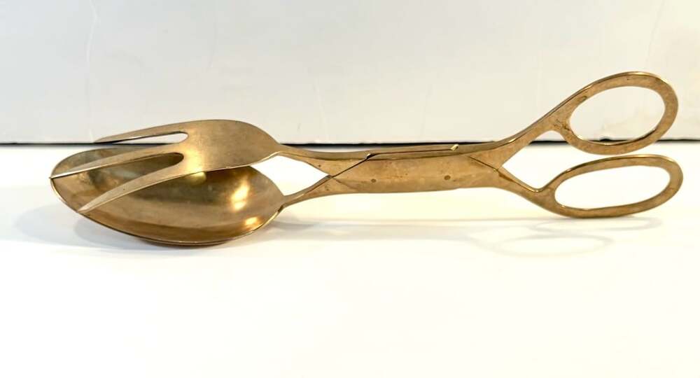 Vintage Scissor-Style Salad Serving Tongs Spoon and Fork Set